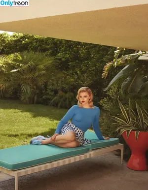 Chloë Grace Moretz / chloegmoretz nude photo #1155