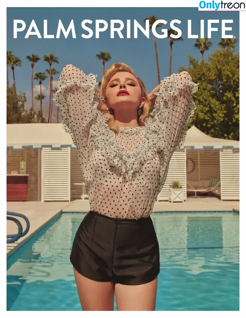 Chloë Grace Moretz nude photo #1161 (chloegmoretz)