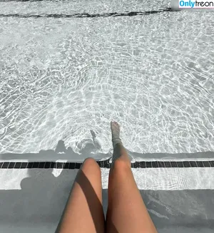  nude photo #0002