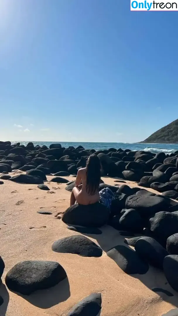 Chloe.ann nude photo #0015 (chloe__ann)