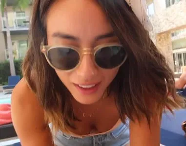 Chloe Bennet / chloebennet фото голая #0015