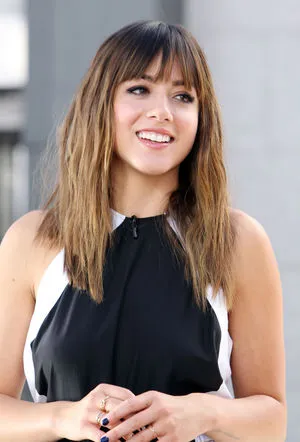 Chloe Bennet / chloebennet фото голая #0094