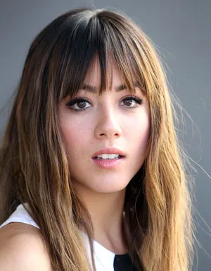 Chloe Bennet / chloebennet фото голая #0105
