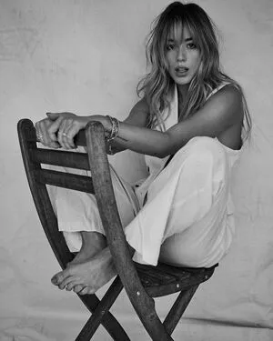 Chloe Bennet / chloebennet фото голая #0179