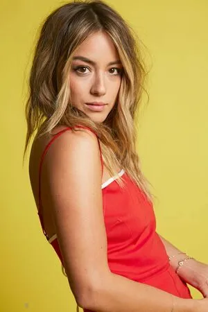 Chloe Bennet / chloebennet фото голая #0195