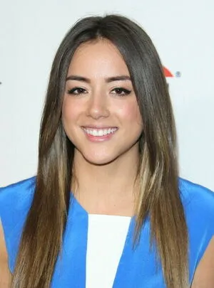 Chloe Bennet / chloebennet фото голая #0299