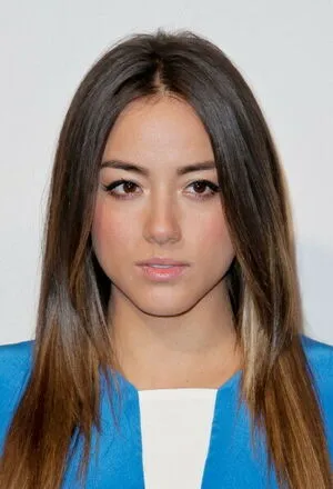Chloe Bennet / chloebennet фото голая #0333
