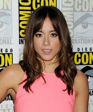 Chloe Bennet / chloebennet фото голая #0360