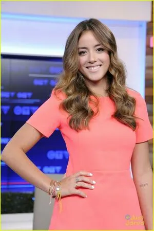 Chloe Bennet / chloebennet фото голая #0486