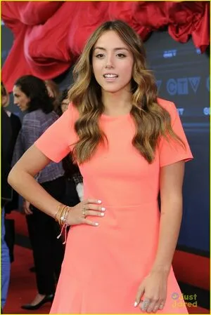 Chloe Bennet / chloebennet фото голая #0492