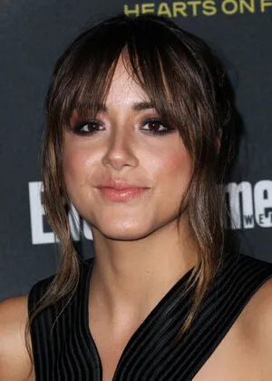Chloe Bennet / chloebennet фото голая #0497