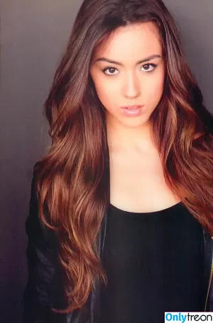 Chloe Bennet / chloebennet фото голая #0557