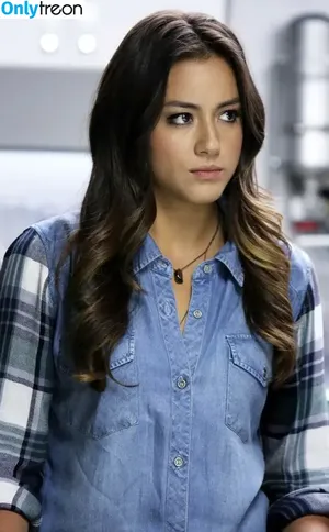 Chloe Bennet / chloebennet фото голая #0562