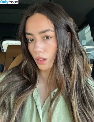 Chloe Bennet / chloebennet фото голая #0838