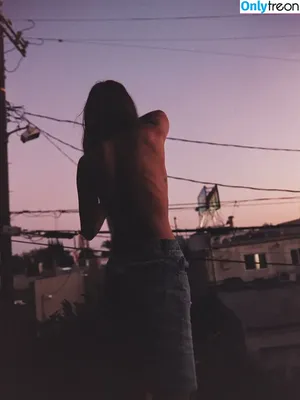 Chloe Bennet / chloebennet фото голая #0840