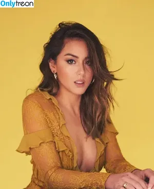 Chloe Bennet / chloebennet фото голая #0847