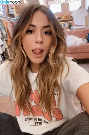 Chloe Bennet / chloebennet фото голая #0853