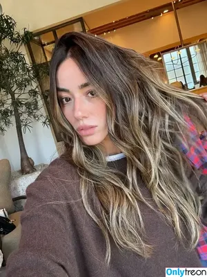 Chloe Bennet / chloebennet nude photo #0873