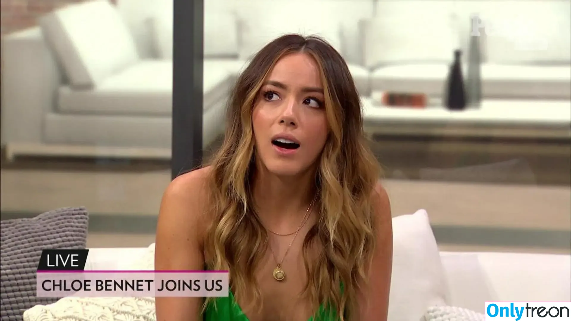 Chloe Bennet nude photo #0781 (chloebennet)