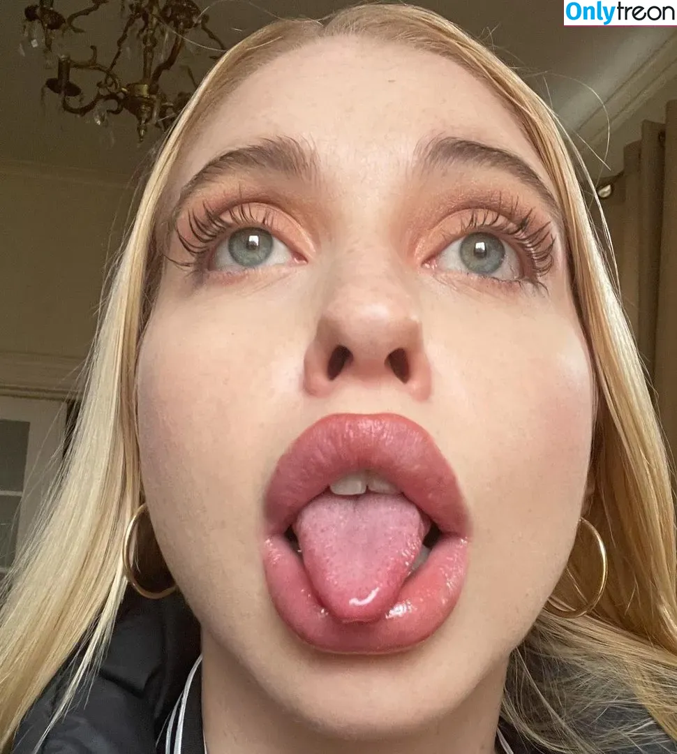 Chloe Cherry nude photo #0022 (perfect_angelgirl)