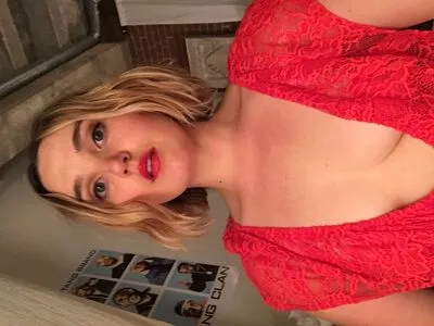 Chloe Fineman / chloeiscrazy nude photo #0022