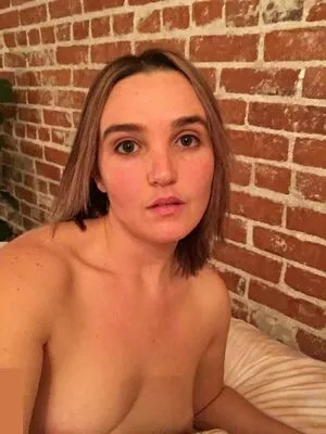 Chloe Fineman / chloeiscrazy nude photo #0072