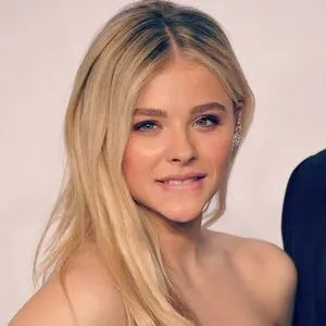 Chloe Grace Moretz / chloegmoretz фото голая #0096