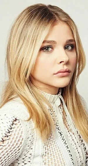 Chloe Grace Moretz / chloegmoretz фото голая #0113