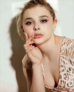 Chloe Grace Moretz / chloegmoretz фото голая #0184