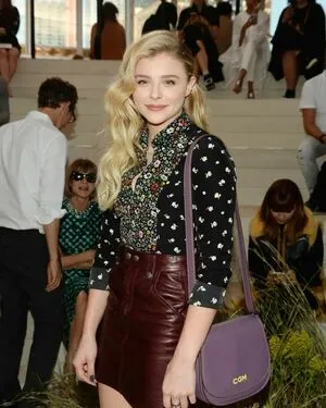 Chloe Grace Moretz / chloegmoretz фото голая #0229