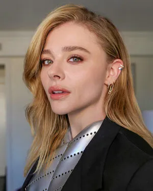 Chloe Grace Moretz / chloegmoretz фото голая #0299