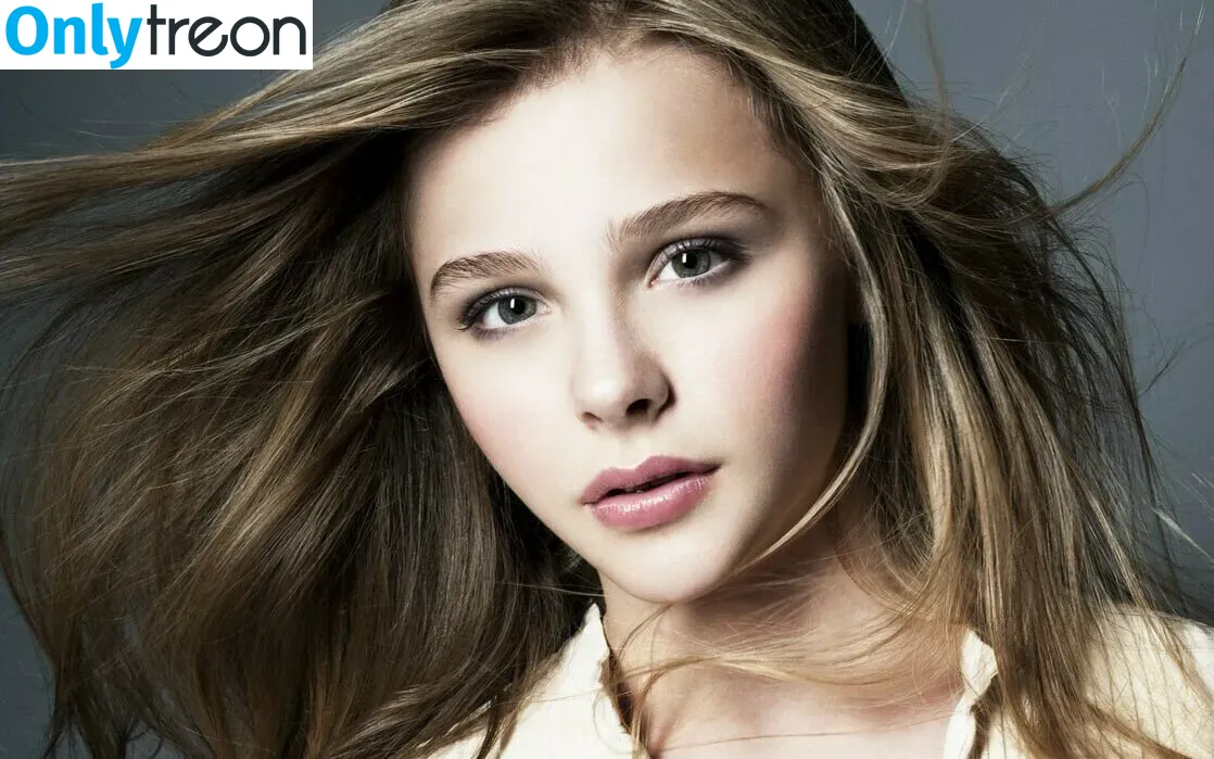 Chloe Grace Moretz голая photo #0060 (chloegmoretz)