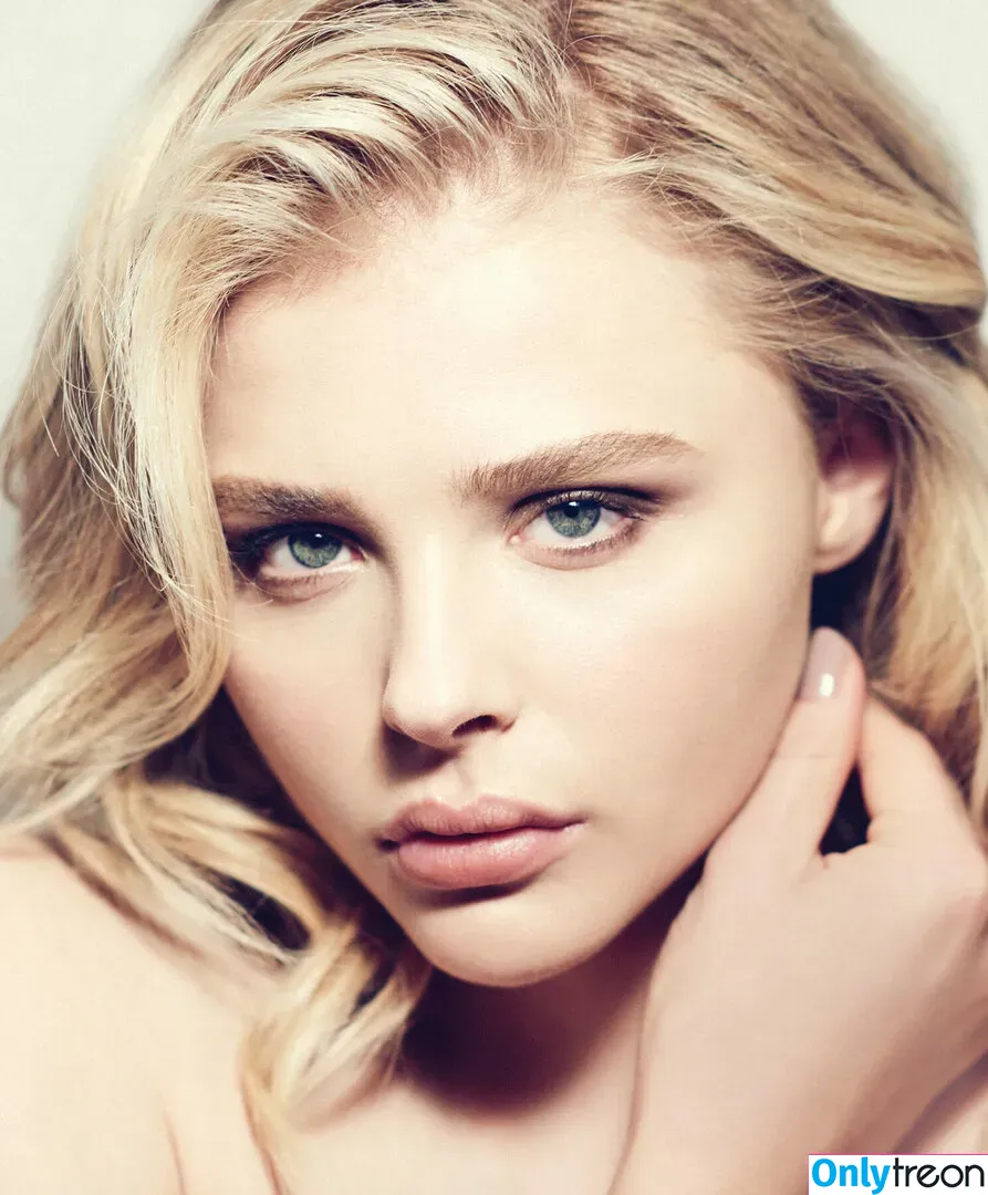 Chloe Grace Moretz голая photo #0121 (chloegmoretz)