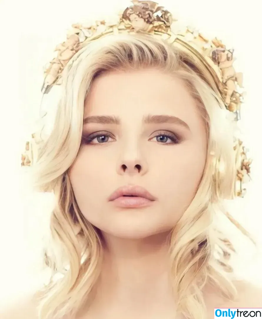 Chloe Grace Moretz голая photo #0207 (chloegmoretz)