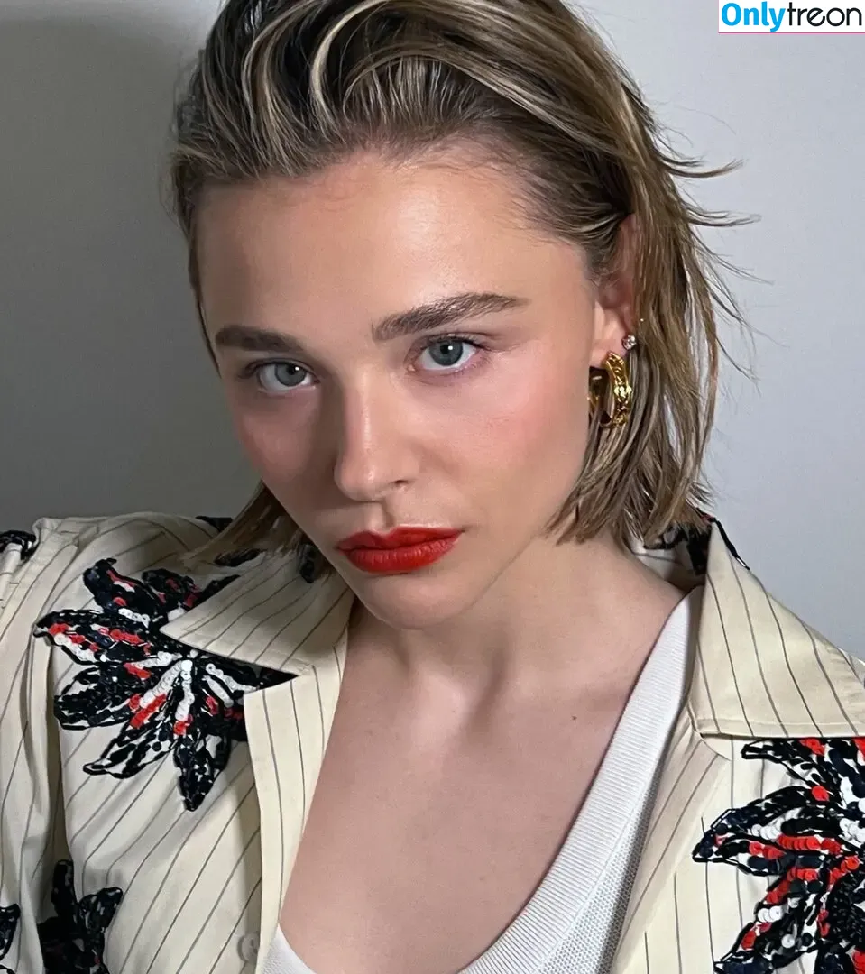Chloe Grace Moretz nude photo #0923 (ChloeGMoretz)