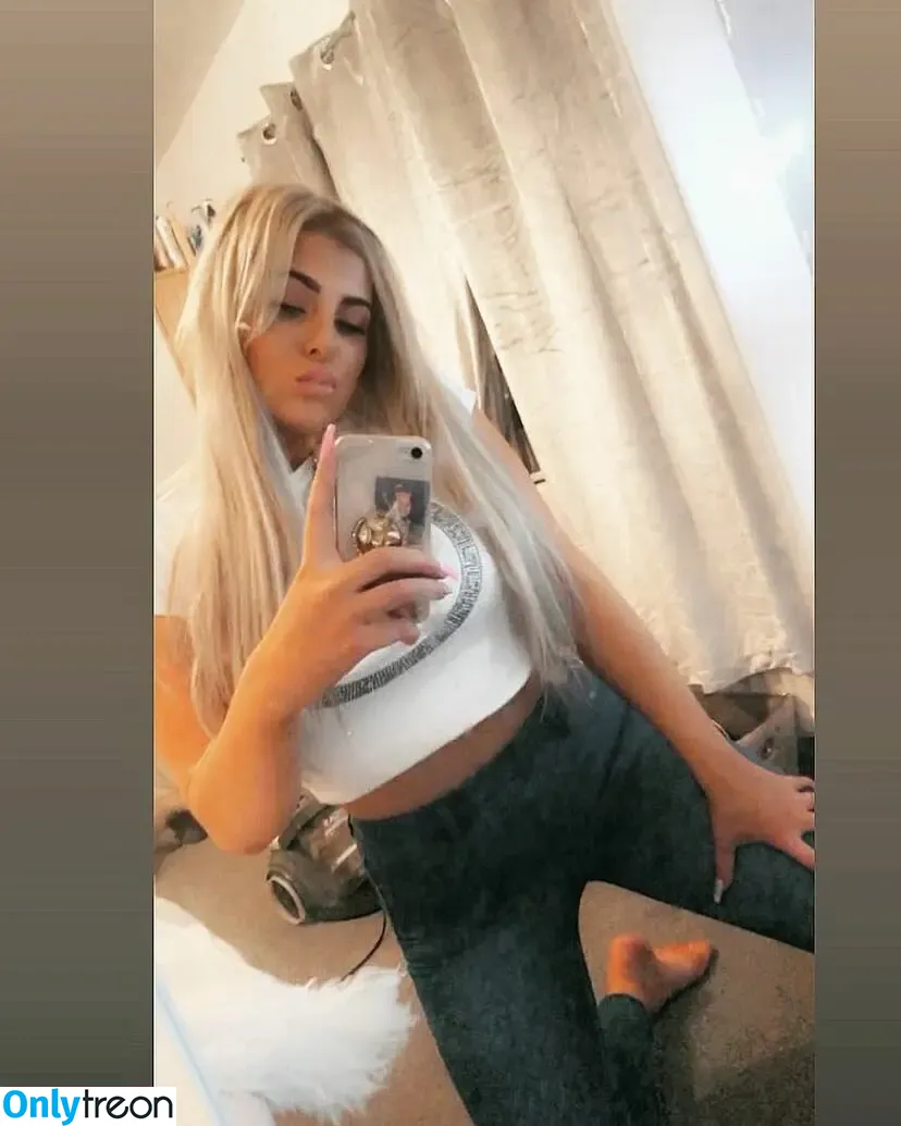 Chloe Joanne Carter nude photo #0031 (chloecarterxoxo / chloejoannecarter22x)
