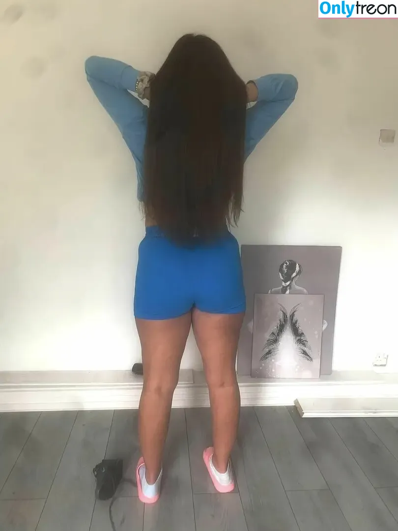 Chloe Joanne Carter nude photo #0062 (chloecarterxoxo / chloejoannecarter22x)