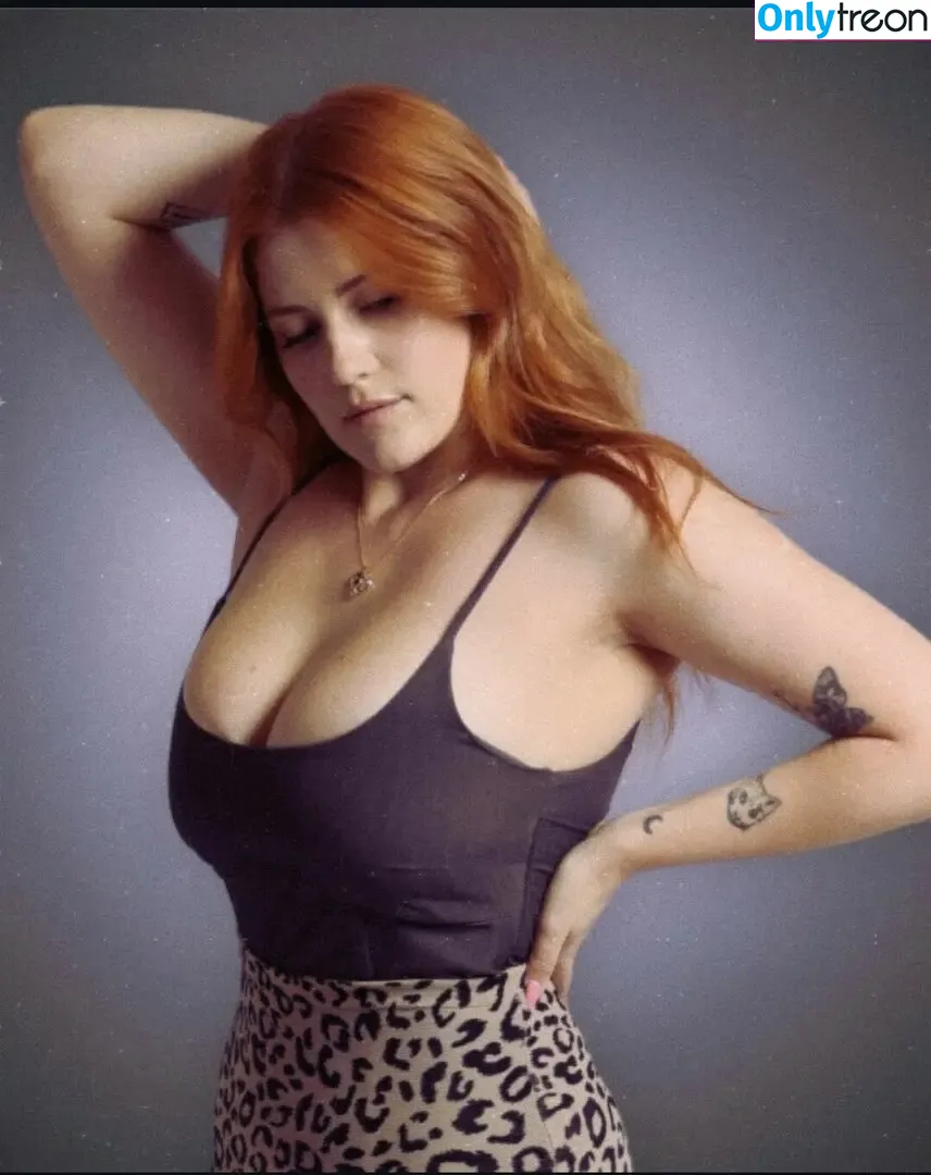 Chloe Maddren nude photo #0211 (YeahMad / chloe_maddren / chloemaddren)