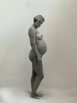 Chloe Sevigny / chloessevigny nude photo #0004