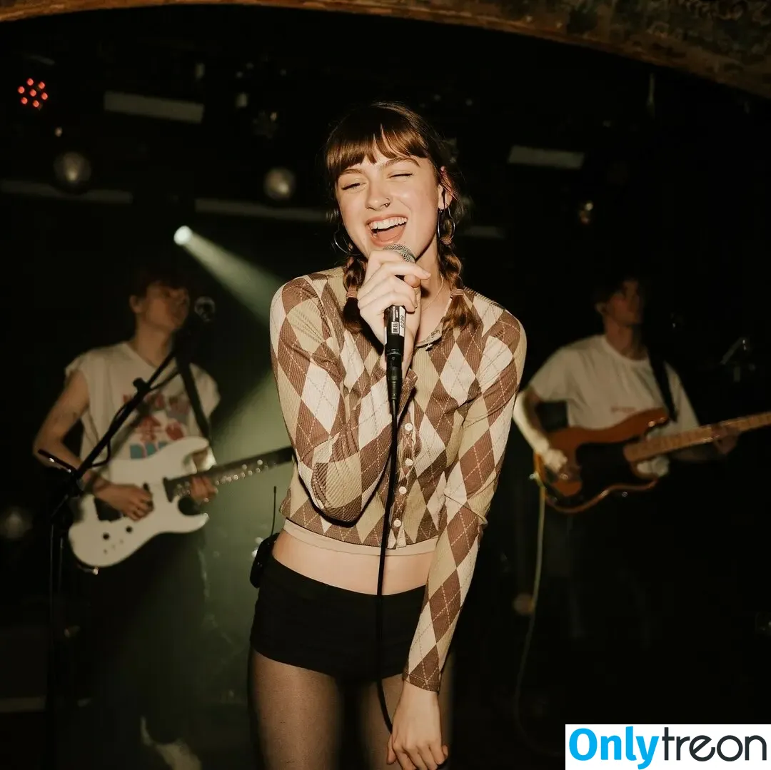Chloe Slater nude photo #0017 (Indie Musician / chloeslater333)