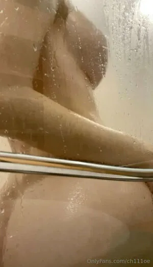 Chloe Spenceee / Ch111oe / chloexhalle nude photo #0141