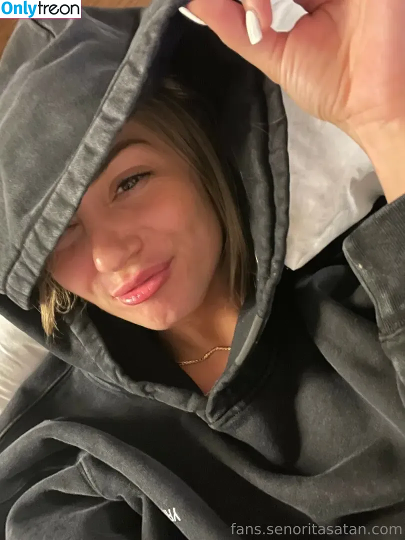 Chloe Temple голая photo #1230 (Conservatives / chloe_temple / senorita_satan)