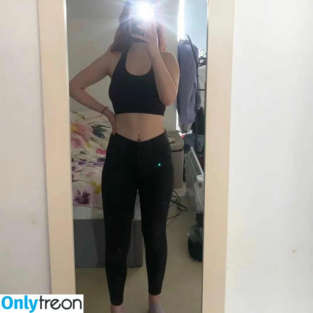 Chloe nude photo #0346 (ch111oe / chloe_b_chloe / chloe_temple / chloinii)