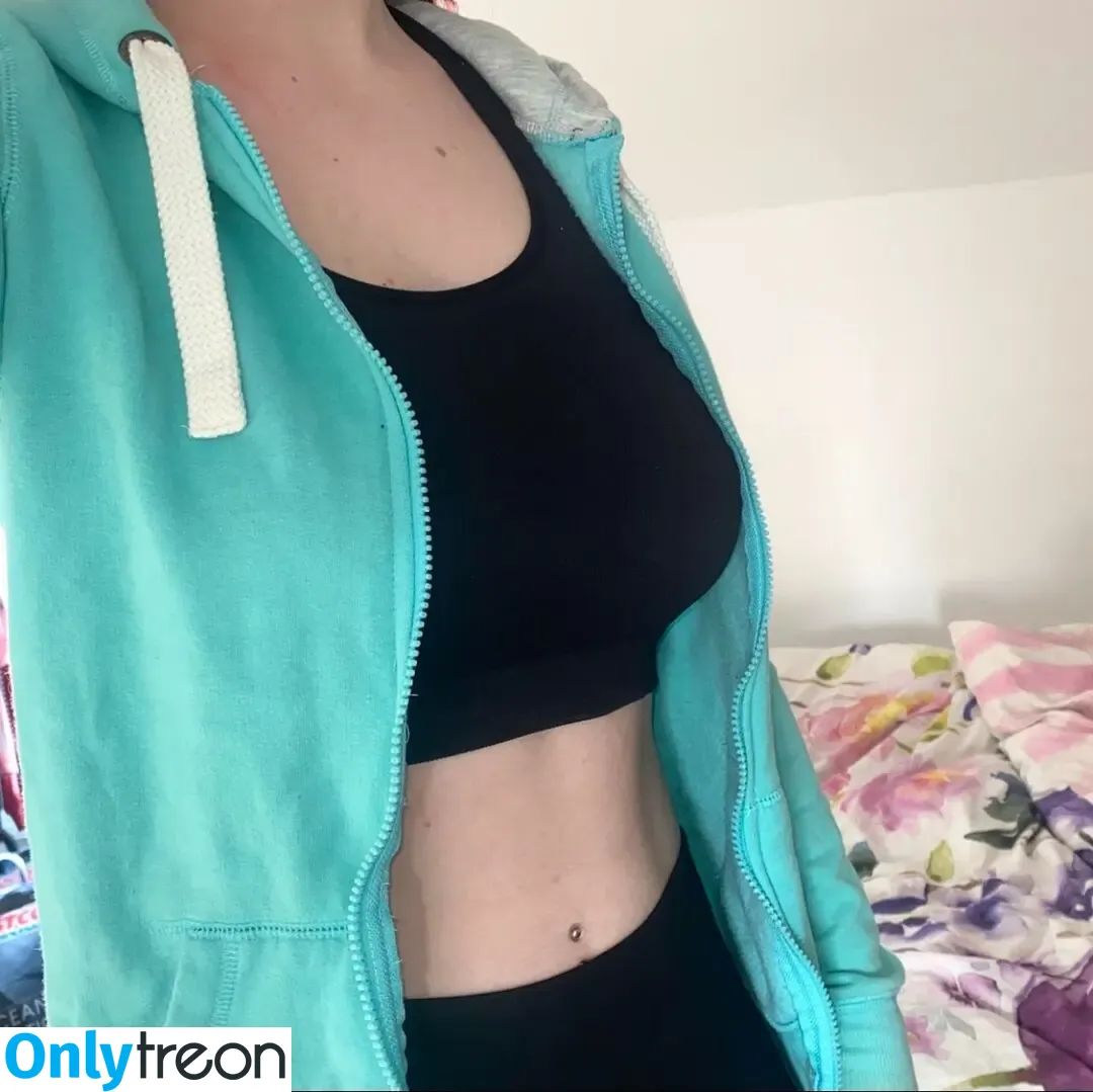 Chloe nude photo #0348 (ch111oe / chloe_b_chloe / chloe_temple / chloinii)