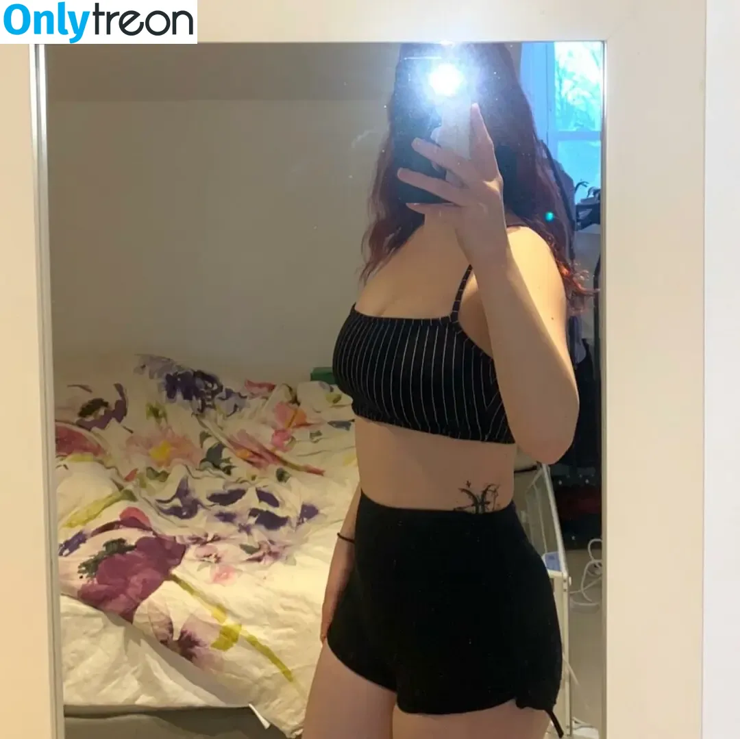Chloe nude photo #0363 (ch111oe / chloe_b_chloe / chloe_temple / chloinii)
