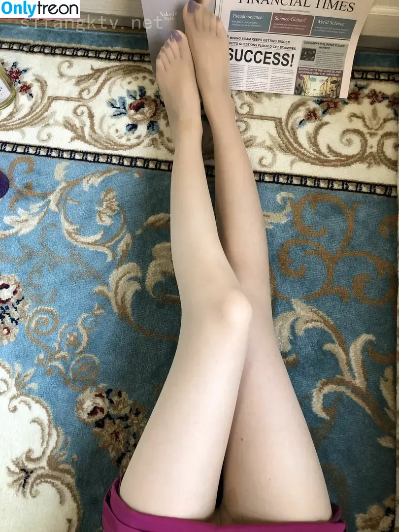 chloeffffff nude photo #0034 (chloefchloeff)