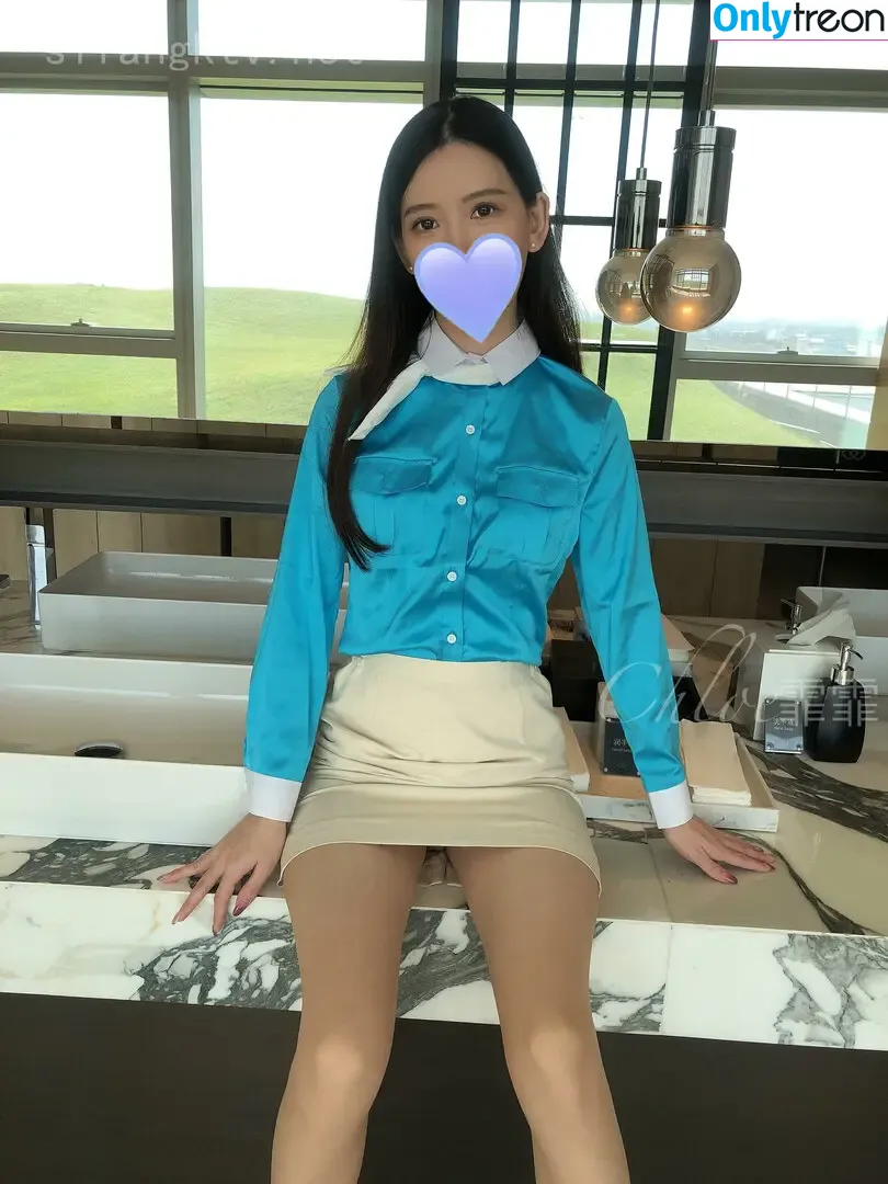 chloeffffff nude photo #0050 (chloefchloeff)