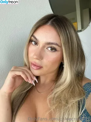chloegarciaxo / chloegarcia_ фото голая #0061