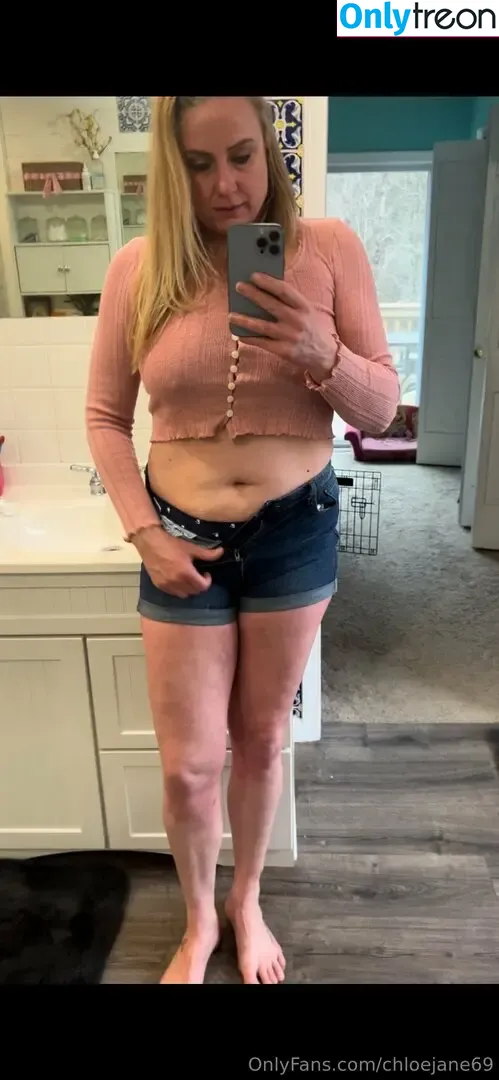 chloejane69 nude photo #0036 (chloejane69)