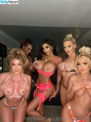 chloekhan / chloe.khan nude photo #0065